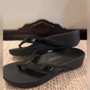 Vionic Pacific Hightide Platform Sandal Women's Size 11 Black Wedge Flip Flop